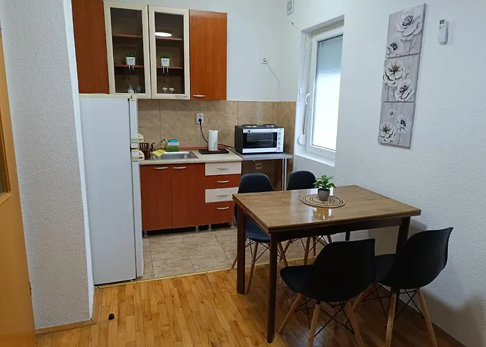 Finesi Apartments 3